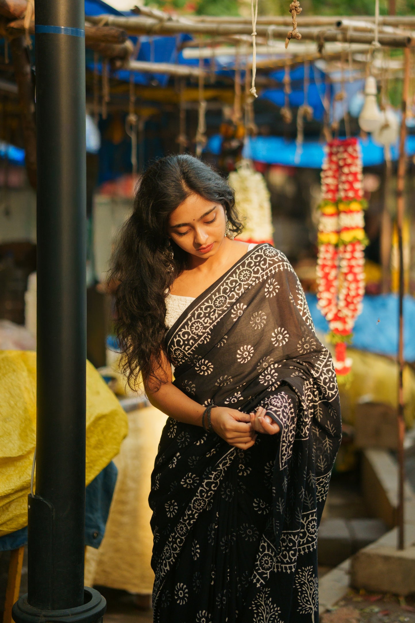 The Black Canvas - Mulmul Cotton Hand-Block Print