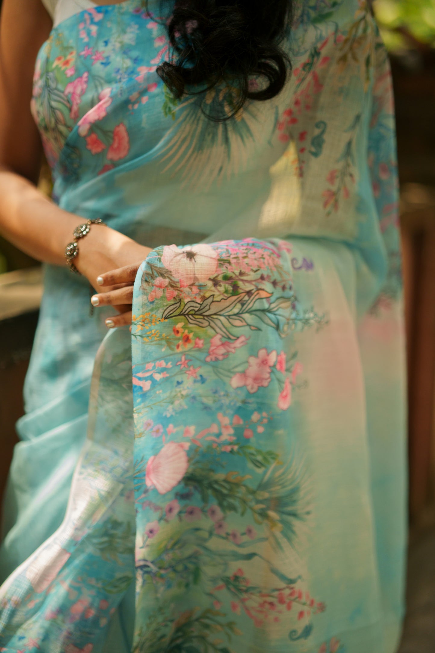 Floral aqua blue ocean linen saree